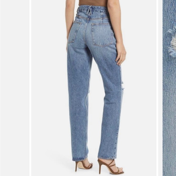 Good American Good '90s Icon Jean in Indigo065 - Picture 7 of 17